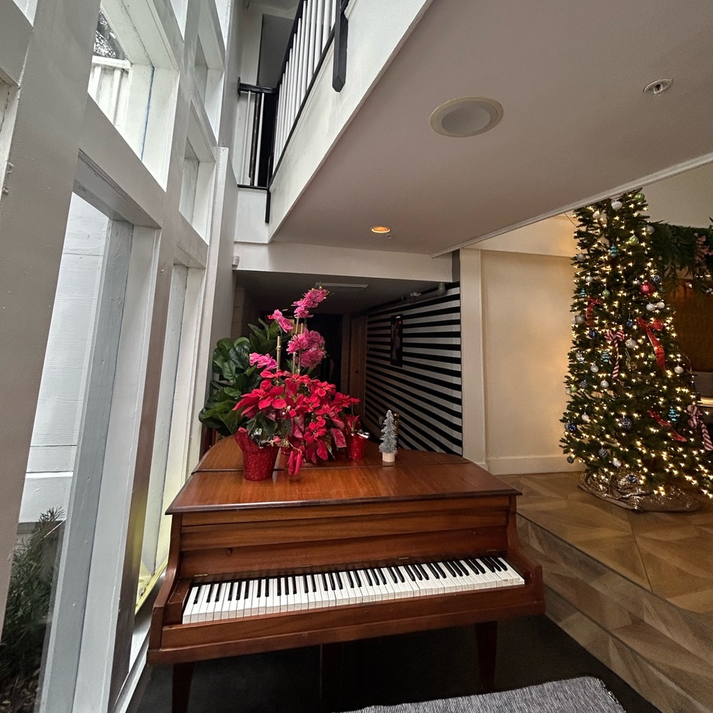 Meet your Posher, AM